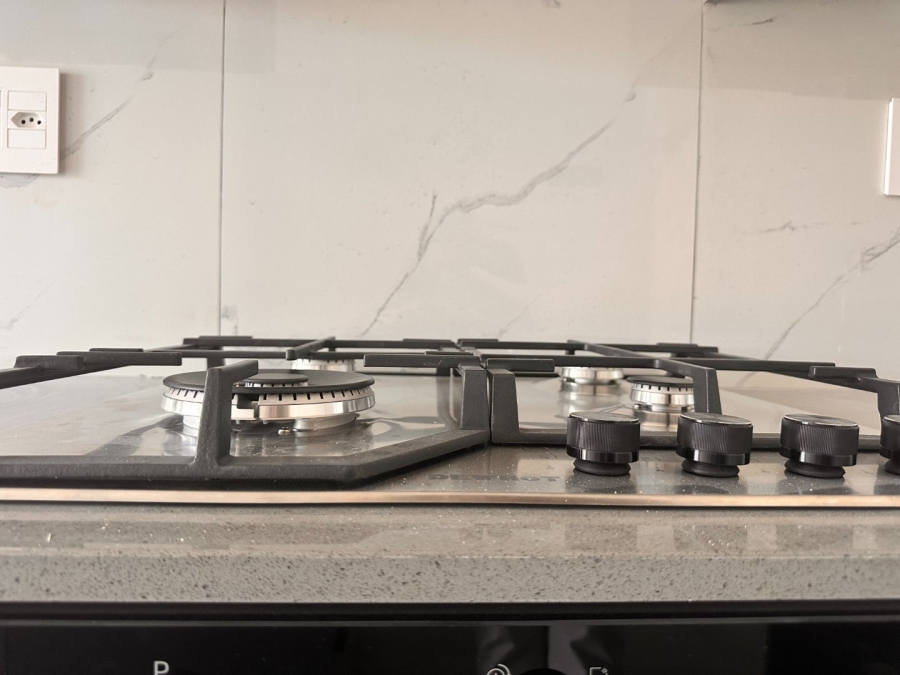 1 Bedroom Property for Sale in Table View Western Cape